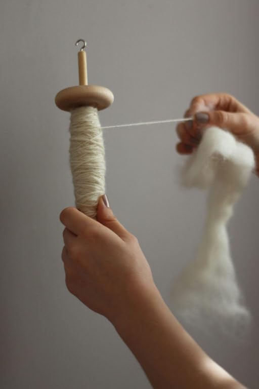 1 lb Wool roving Yarn unspun Fiber | Soft Chunky Jumbo Yarn - Image 4