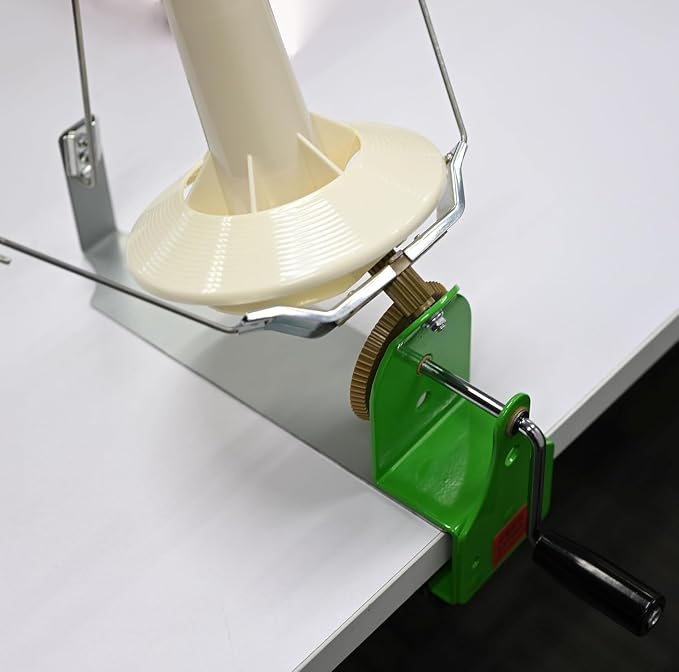 18oz Large Capacity Yarn Ball Winder, Hand Operated Yarn Baller, Bulk Yarn Cake - Image 4