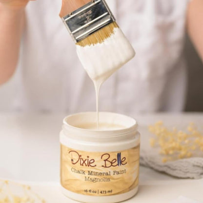 Dixie Belle Paint Company Chalk Finish Furniture Paint – Magnolia – Matte Chic - Image 3