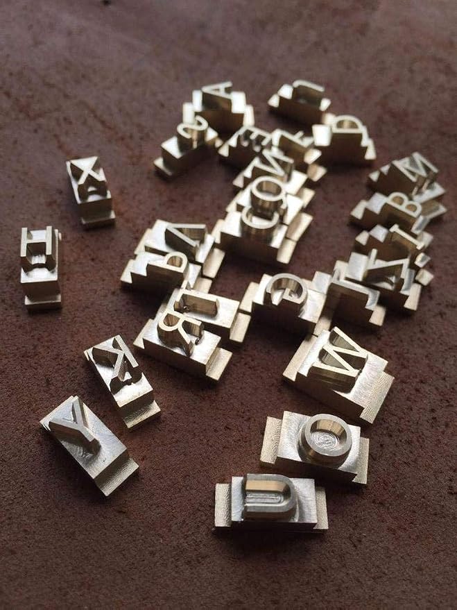 ​​26 Interchangeable Alphabet & Number Mold Set - Image 3
