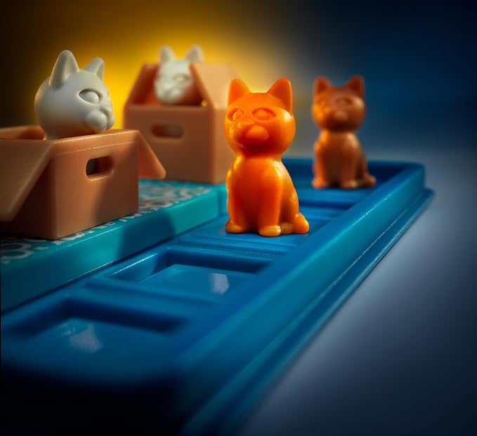 SmartGames Cats & Boxes Travel Game - Image 5