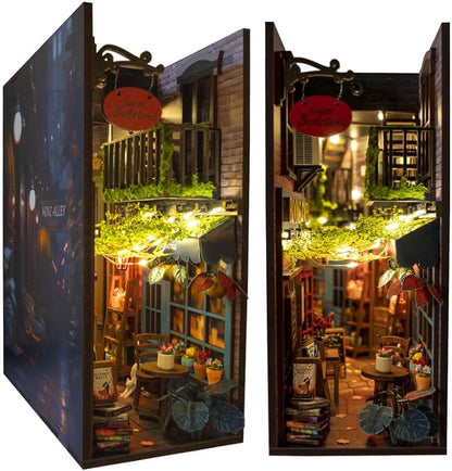 Book Nook DIY Kit by MINIALLEY