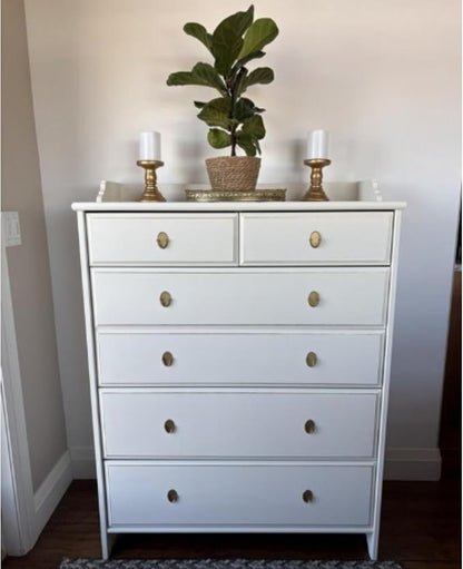 Dixie Belle Paint Company Chalk Finish Furniture Paint – Magnolia – Matte Chic - Image 7