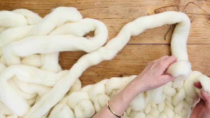 1 lb Wool roving Yarn unspun Fiber | Soft Chunky Jumbo Yarn - Image 6