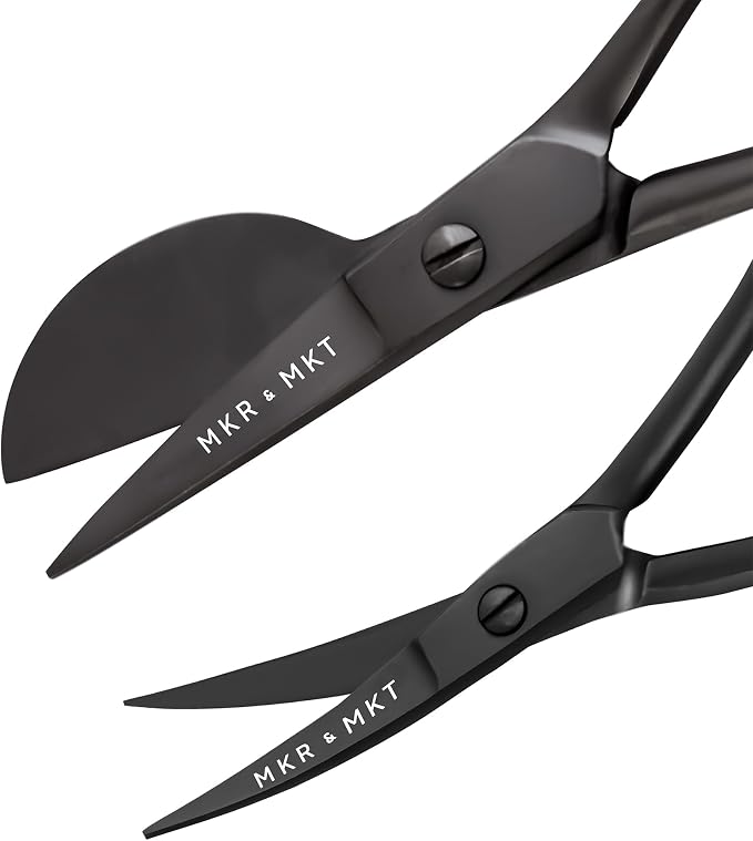 Small Embroidery 4.5 Inch Scissors Set of 2 Kit - Image 7