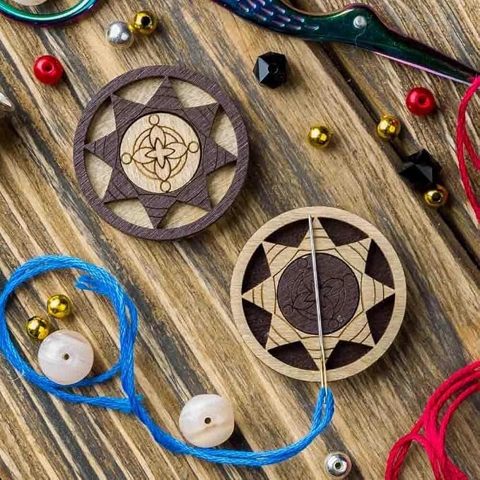 Wonderland Crafts Magnetic Double-Sided Needle Holder FLMH-035 by Wizardi