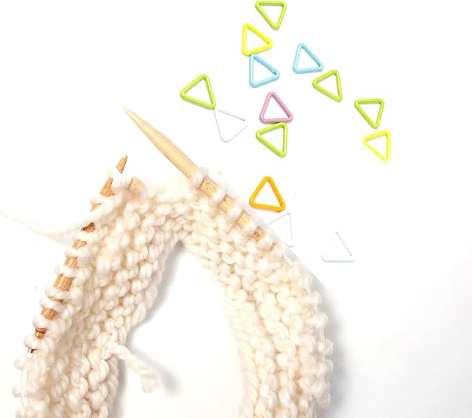Hilsayum 30PCS Mini Metal Stitch Markers Triangle-Shaped Stitch Markers - Image 7