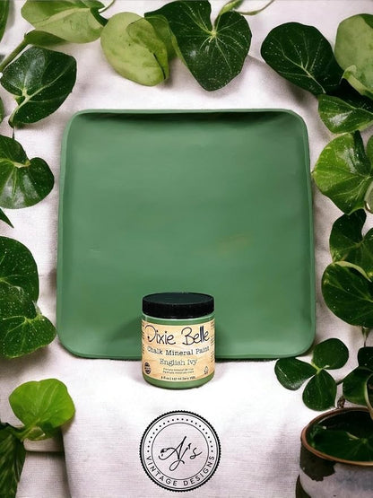 Dixie Belle Paint Company Chalk Finish Furniture Paint - Image 3