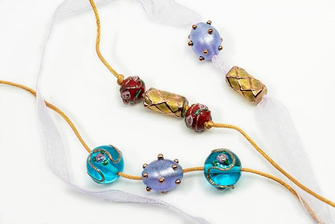 8 pcs Mix of Bohemia Lampwork Czech Glass Beads - Image 8