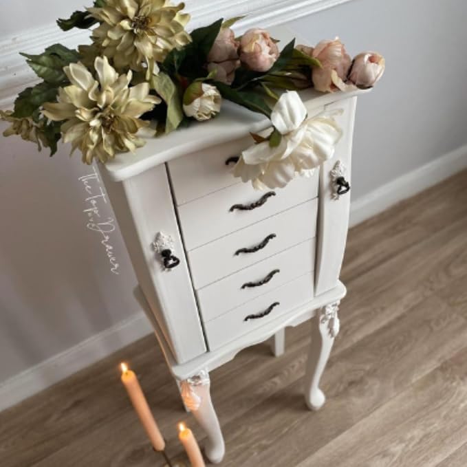 Dixie Belle Paint Company Chalk Finish Furniture Paint – Magnolia – Matte Chic - Image 6