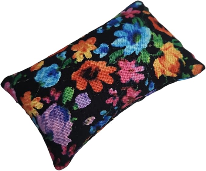 Emery Pincushion for Sewing by Nakpunar