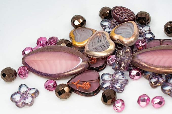45+ pcs of Focal Glass Bead Mix - Image 3