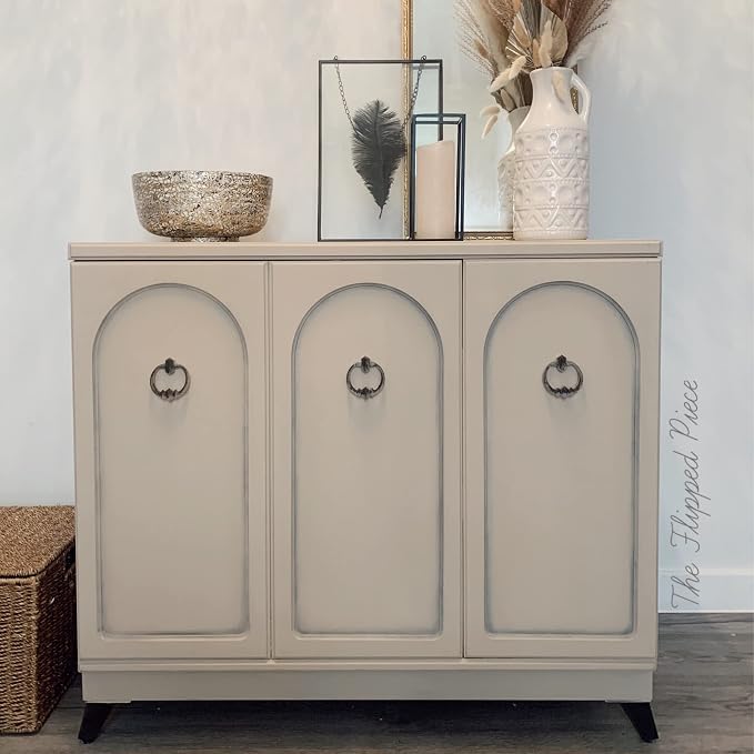 Dixie Belle Paint Company Chalk Finish Furniture Paint - Image 6