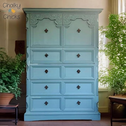 Chalky Chicks 8 Fl Oz Matte Y Blue Chalk Paint - Image 7
