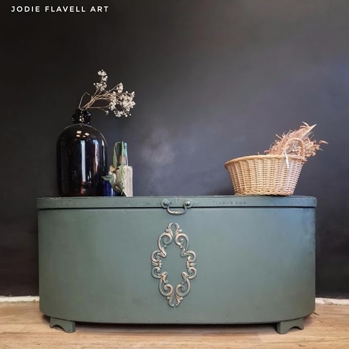 Dixie Belle Paint Company Chalk Finish Furniture Paint – Briar Patch – Matte - Image 5