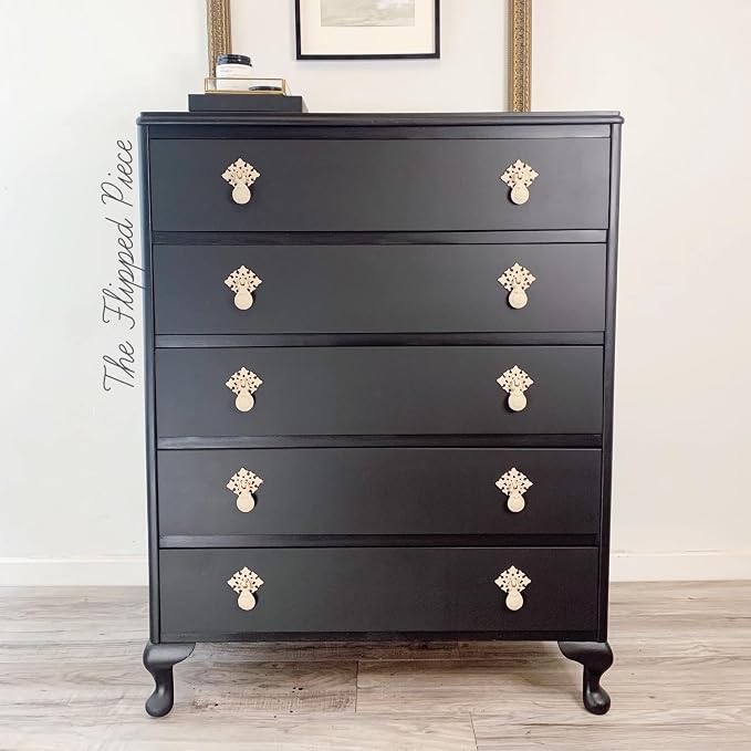 Dixie Belle Paint Company Chalk Finish Furniture Paint - Image 8