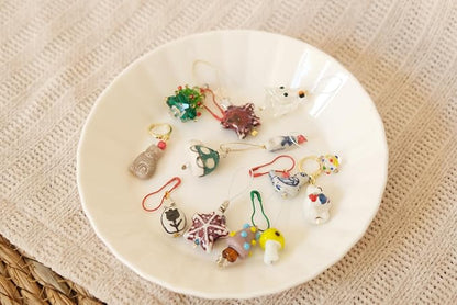 Wander wolly Handmade Animal Stitch Markers - Image 6