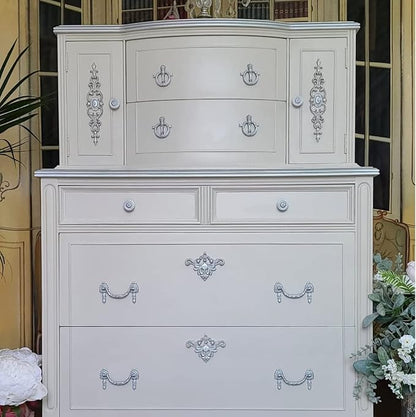 Dixie Belle Paint Company Chalk Finish Furniture Paint - Image 6