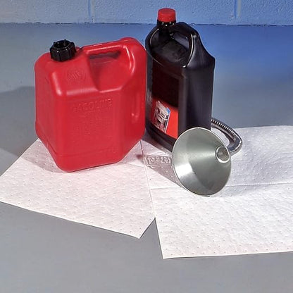 PIG Oil Absorbing Mat Pad in Dispenser Box Absorbs Oil and Fuel Repels Water - Image 3