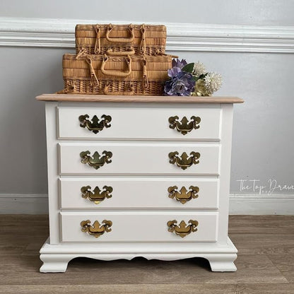 Dixie Belle Paint Company Chalk Finish Furniture Paint – Gardenia – Matte Chic - Image 4