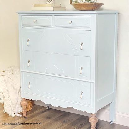 Dixie Belle Paint Company Chalk Finish Furniture Paint - Image 5