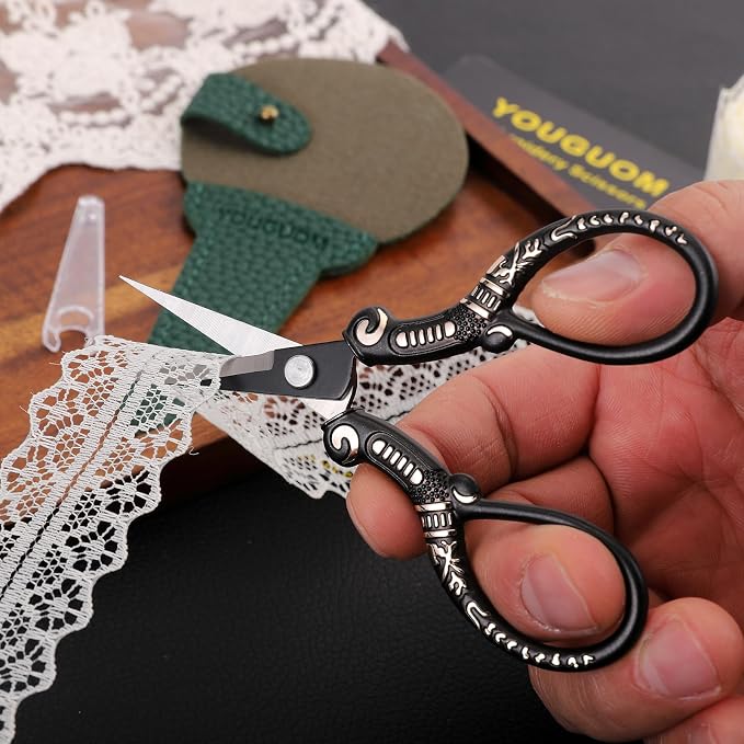 Antique Scissors with Cover, Sharp Sewing Scissor - Image 4