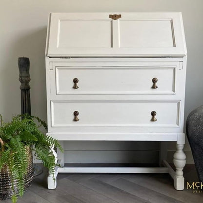 Dixie Belle Paint Company Chalk Finish Furniture Paint – Gardenia – Matte Chic - Image 5