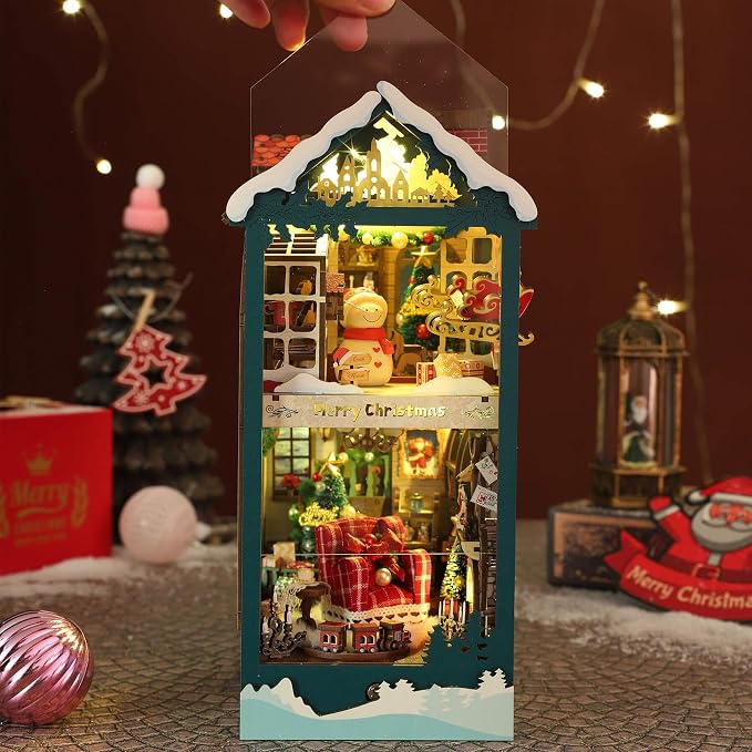 Christmas Book Nook Kit - Image 7