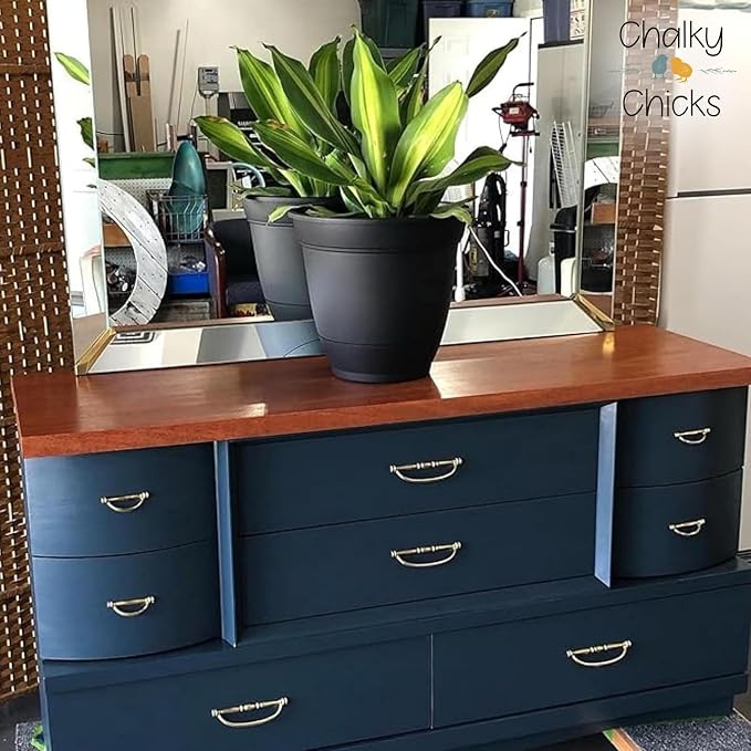 Chalky Chicks All-in-One Chalk Paint - Image 8