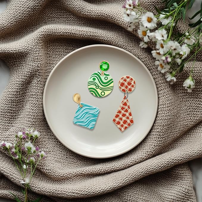 CHGCRAFT 4 Pcs Artistic Wavy Polymer Clay Texture Sheets Wavy Lines Silicone - Image 5