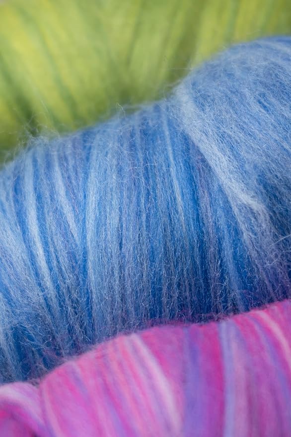 Multi Colored Natural Wool roving, 1 lb. Best Wool - Image 9