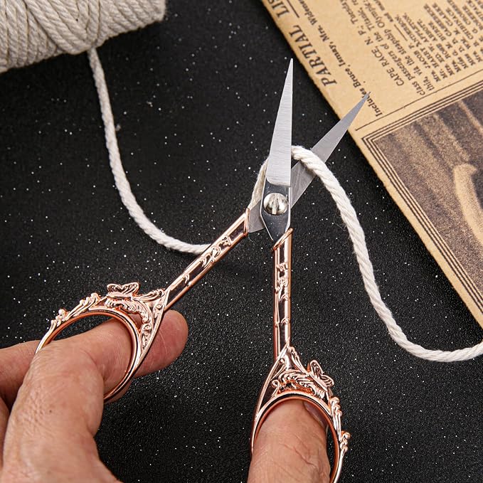 Rose Gold Crochet Scissors Kit - Image 6