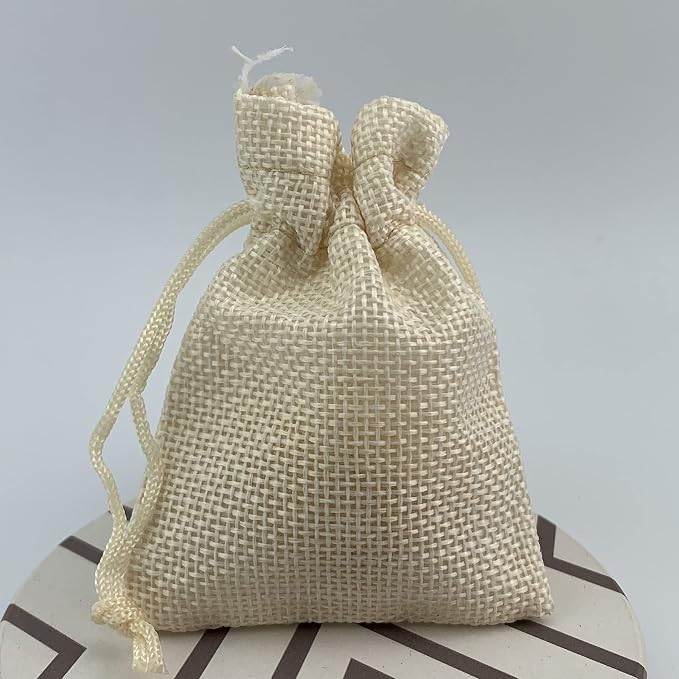 Palmhomee Pack of 25 Burlap Gift Bags - Image 4
