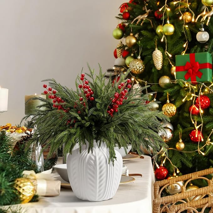 25 Pcs Christmas Norfolk Pine Branches - Image 5
