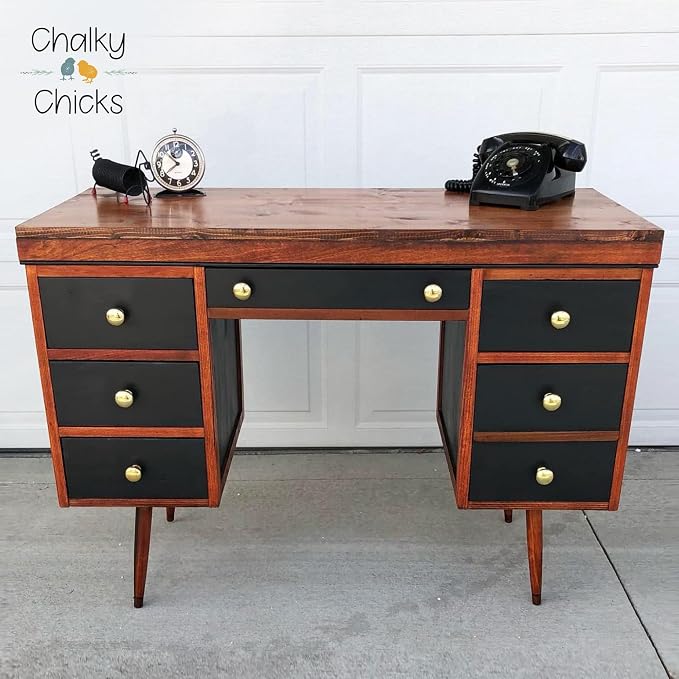 Chalky Chicks All-in-One Chalk Paint - Image 8