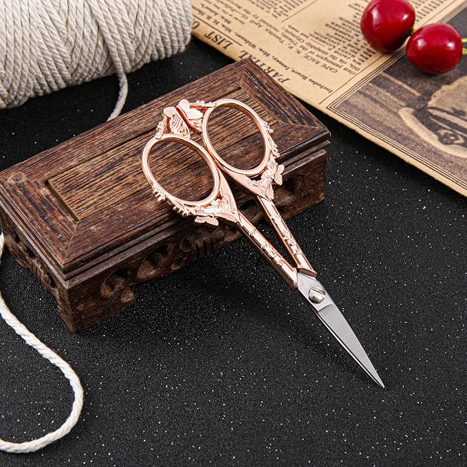 Rose Gold Crochet Scissors Kit - Image 8